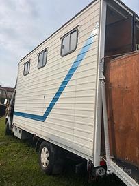 Van trasporto cavalli