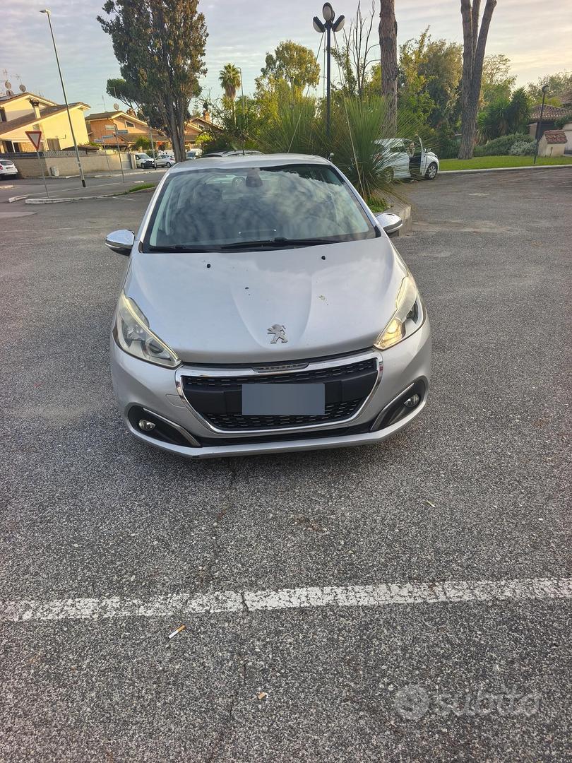 Peugeot 208 1° serie