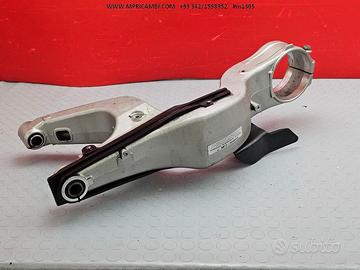 FORCELLONE POSTERIORE HONDA VFR 800 2002 2005 VFR8