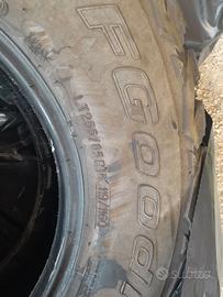 Gomme BF 255 85 16 mud