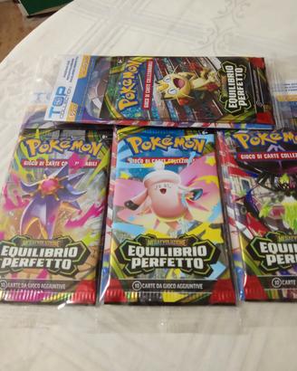 4 bustine carte Pokémon 