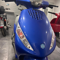 Piaggio zip