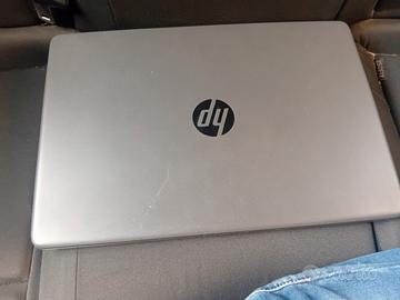 portatile HP 100€