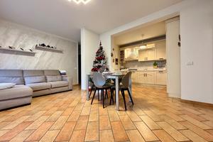 3 LOCALI A CASTELLEONE