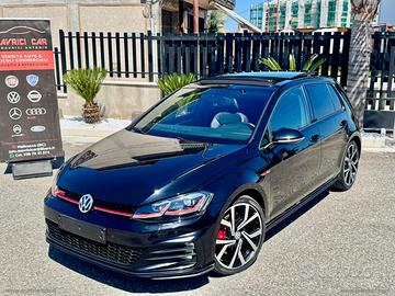 VOLKSWAGEN Golf GTI Perf. 2.0 245CV TSI DSG 5p. BM