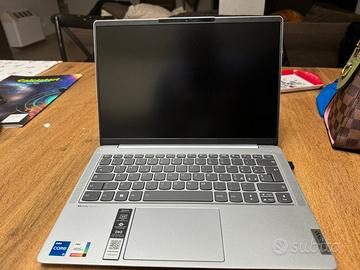 IdeaPad Pro 5  (16Gb- 512GB) Lenovo