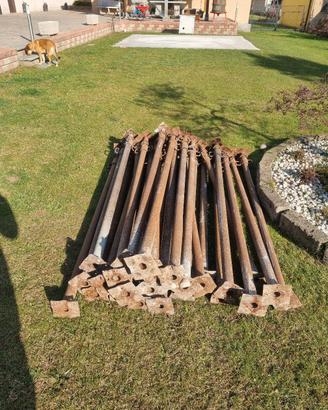 Puntello con piastra