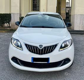 Lancia Ypsilon 1.0 5 porte Acc.Permute