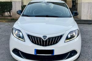Lancia Ypsilon 1.0 5 porte Acc.Permute