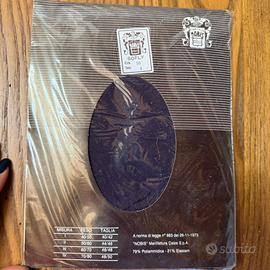 Collant nobis introvabili