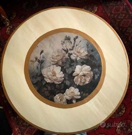 Tavolino alto color burro