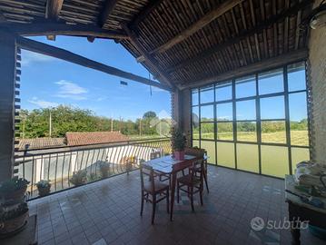 CASA INDIPENDENTE A CASSINE