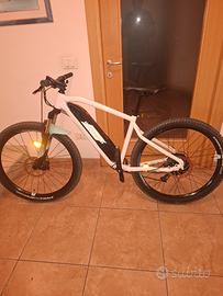 rockrider est 100
