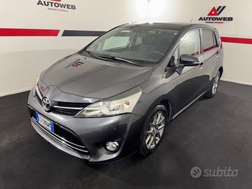 Toyota Verso 2.0 D Active 7 posti TAGLIANDI CERTIF