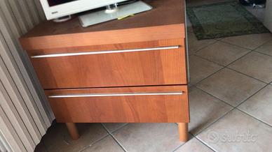 Mobiletto ciliegio con cassetti