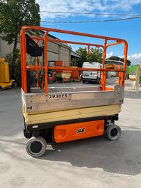 Piattaforma JLG 1930ES compatta peso 15q