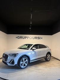 Audi Q3 35 TDI S tronic Business