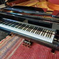 Pianoforte a coda YAMAHA C7