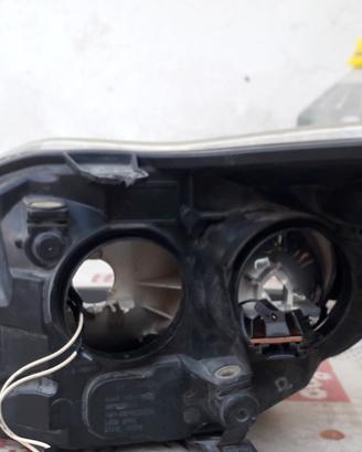 Fanali anteriori Ford Focus 