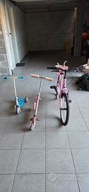 Bici con monopattini