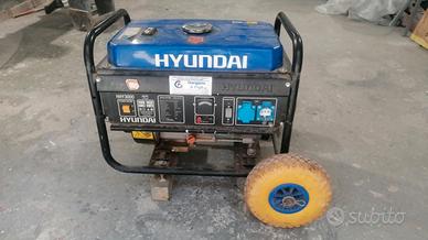 HYUNDAI HHY3000F Gruppo elettrogeno a benzina AVR