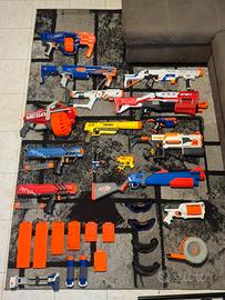Collezione armi giocattolo Nerf