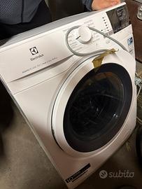 Lavasciuga electrolux