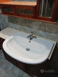 Mobile bagno con lavabo, mobiletto specchiera e ac