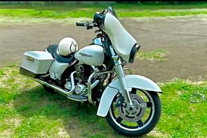 HARLEY DAVIDSON STREET GLIDE 103
