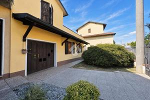 PORZIONE DI BIFAMILIARE A CHIARI