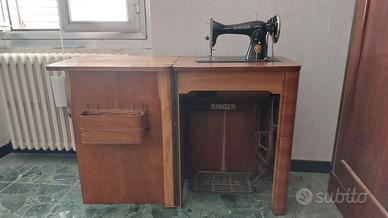 Macchina da Cucire SINGER - Mobile a Scomparsa