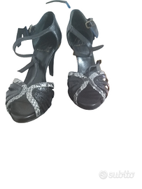scarpe  con tacco malu in pelle capretto nero e pi