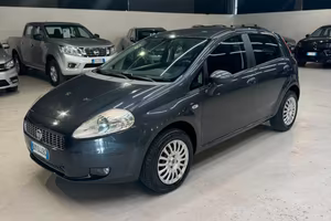 Fiat Punto GRANDE 1.4 5P DYNAMIC NATURAL POWER