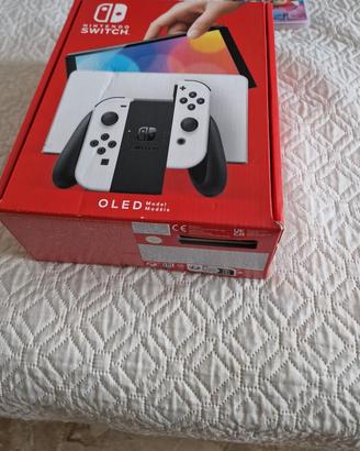 Nintendo switch OLED pari al nuovo 