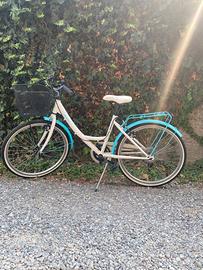 Bicicletta ragazza