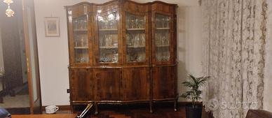 Credenza