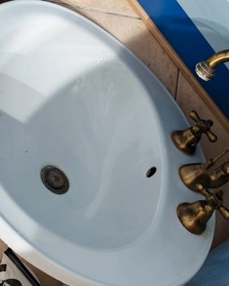 lavabo da appoggio 