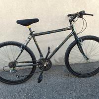 Bici MTB da 26",  funzionante in ordine