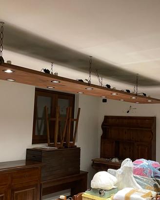 Mensola da taverna con faretti