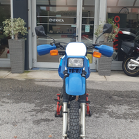 Suzuki DR 600