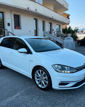 Volkswagen Golf 1.5 TSI 130 CV EVO DSG 5p. Highlin