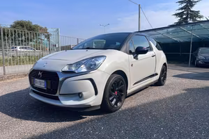 DS AUTOMOBILES DS 3 1.2 83cv Performance Line