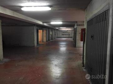 Box/Posto auto Brindisi [Cod. rif 3218819VRG] (Com
