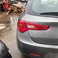 faro posteriore sinistro alfa romeo giulietta 2014