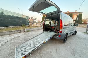 Renault kangoo 1.2 benzina pedana disabile n1