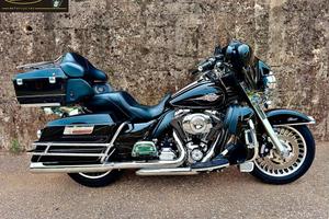 Harley-davidson FLHTC Electra Glide Classic 2012