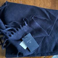 Sciarpa nuova in lana della Gant