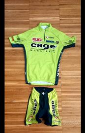 Completo tecnico da ciclismo per 12 anni