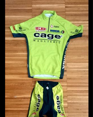 Completo tecnico da ciclismo per 12 anni