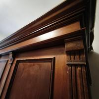 armadio in legno stile fine '800/primi '900